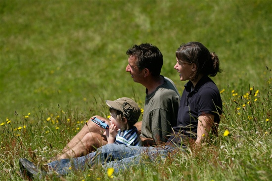 Family enjoying Labrador Bay (Image by Andy Hay - www.rspb-images.com)