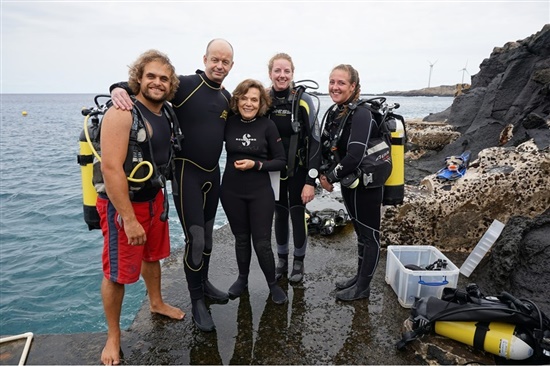 Darwin marine team on Ascension Island. Photo by Dan Laffoley.